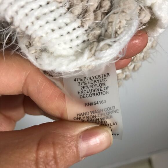 Calvin Klein Chunky Cowl Neck Warm Sweater - Picture 7 of 8